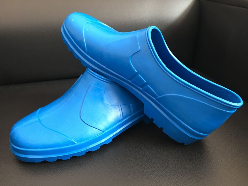 注塑防雨工作鞋