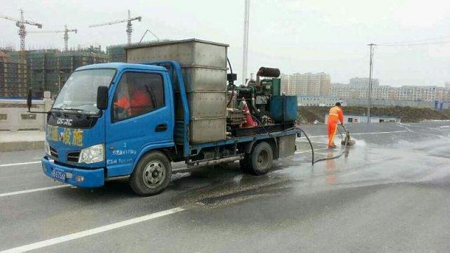 道路标线清洗机