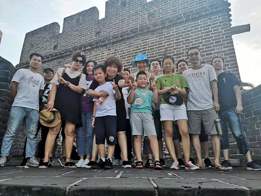 双耀成员长城合影