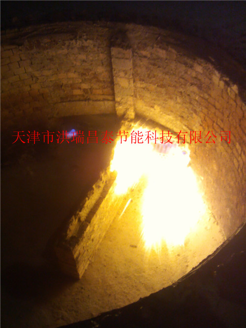 蓄熱式熔鉛爐